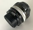 עדשת NIKON ניקון יפני 105mm f/2.5 NIKKOR 694364. מצב כללי טוב מאוד כחדש עם מעט שימוש ללא שריטות תמונה - 1