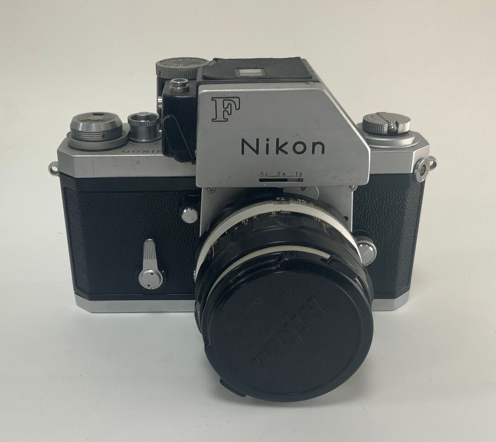 מצלמה עם עדשה NIKON ניקון f/2.8 6994833. יפני 35mm NIKKOR-S NIPPON KOGAKU מצב משומש