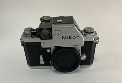 מצלמה NIKON F 7056482 מצב משומש עם עדשה NIKON-O f/2.8 135mm 300729