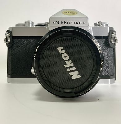 מצלמה NIKON FT2 5050678 מצב חיצוני טוב מאוד חיישן מעט מלוכלך/שרוט 35mm f/2 NIKON