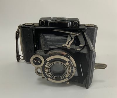 מצלמה ZEISS IKONCOMPUR CARL ZEISS JENA 1284276 TESSAR f/4.5 105mm מצב מעולה SUPER IKONTA