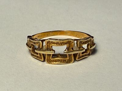 טבעת זהב 14 קרט חתומה - 2.36 גרם - מידה 55-7US