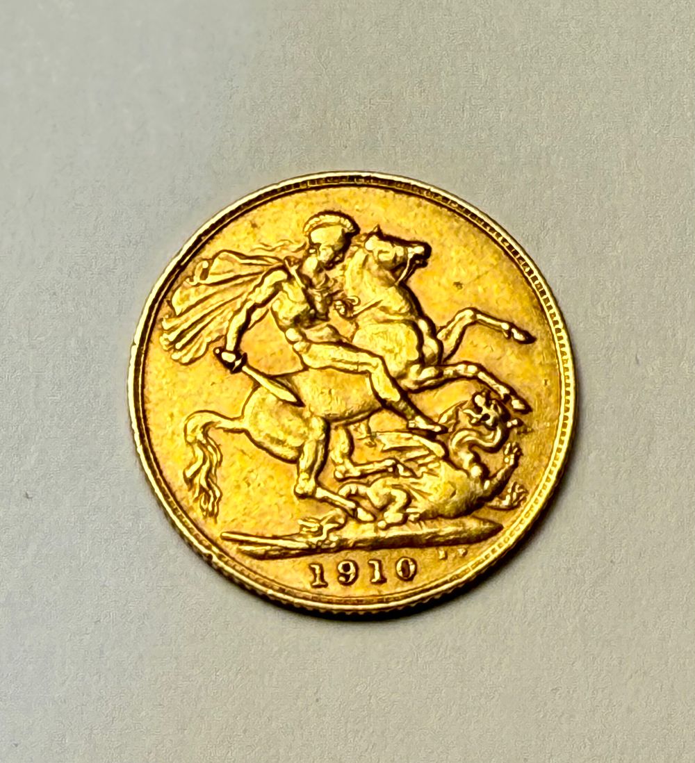 מטבע זהב אדוארד משנת 1910- משקל 7.97 גרם