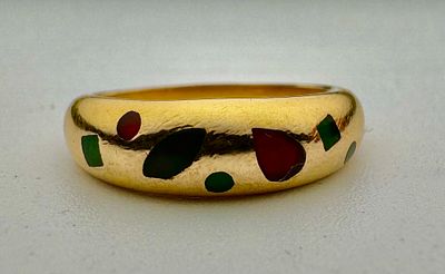 טבעת זהב 14k חתום מעוטר באמייל מיוחד בצבעים שונים משקל 3.48 גרם מידה 53 eu