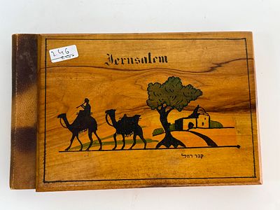 אלבום עץ הזית ירושלם בצלאל חתום עם תמונות צבעוניות ופרחים מיובשים 12 דפים ללא הכריכה