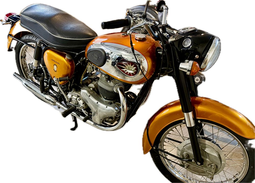 BSA 650 אספנות שנת יצור 1955 מנוע 650 סמ''ק - מצב נדיר בשלמותו - בעלים קודמים 19 - מס' רישוי 