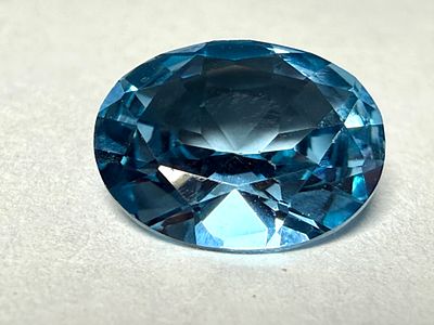 אקווהמרין טבעי אובלי מעולה צבע וברק מעולים-צלולה מאוד NATURAL AQUAMARIN OVAL SHAPE - 4.80 CT 