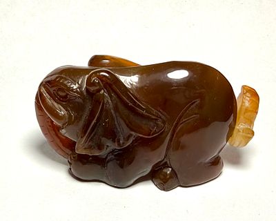 בקבוקון מאבן חן טבעית מפוסל דמות פיל - מידות 8X4 ס''מ