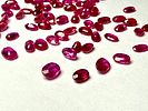 NATURAL RUBY אבני חן רובי טבעי 80 אבנים במשקל כולל 30.5 CT בליטוש אובלי בגווני צבע אדומים יפים תמונה - 1