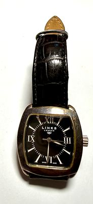 LINKS LONDON STERLING 925 שעון יד 32 מ''מ קופסה כסף 925 אנגליה חתומה עם רצועת עור ואבזפ פטנט 