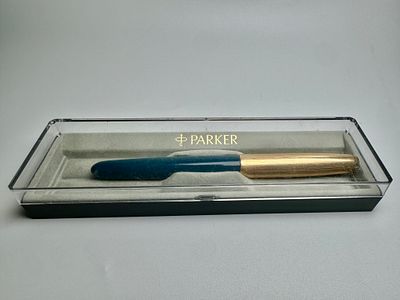 עט נובע PARKER USA חתום נטבל בדיו במצב משומש ראו בתמונות אורך 14 ס׳׳מ עם קופסא מקורית as-is