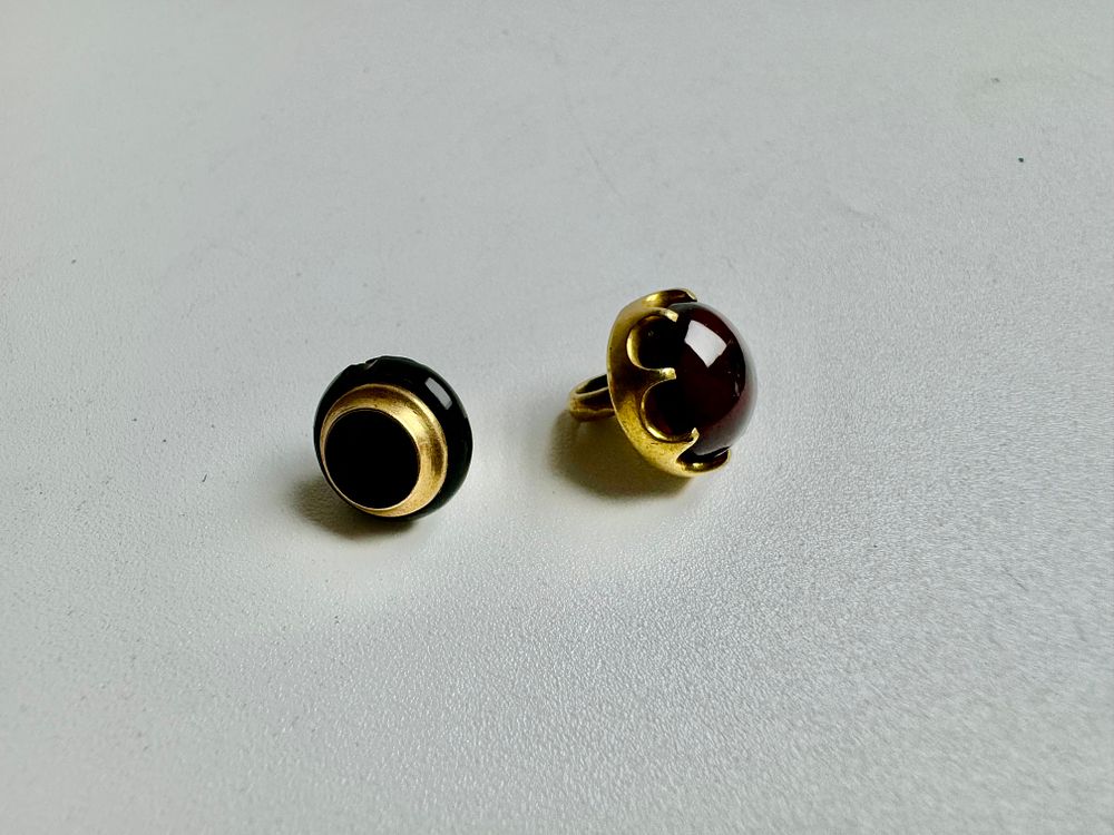 זוג תליונים 14k לא חתום משקל 5 גרם