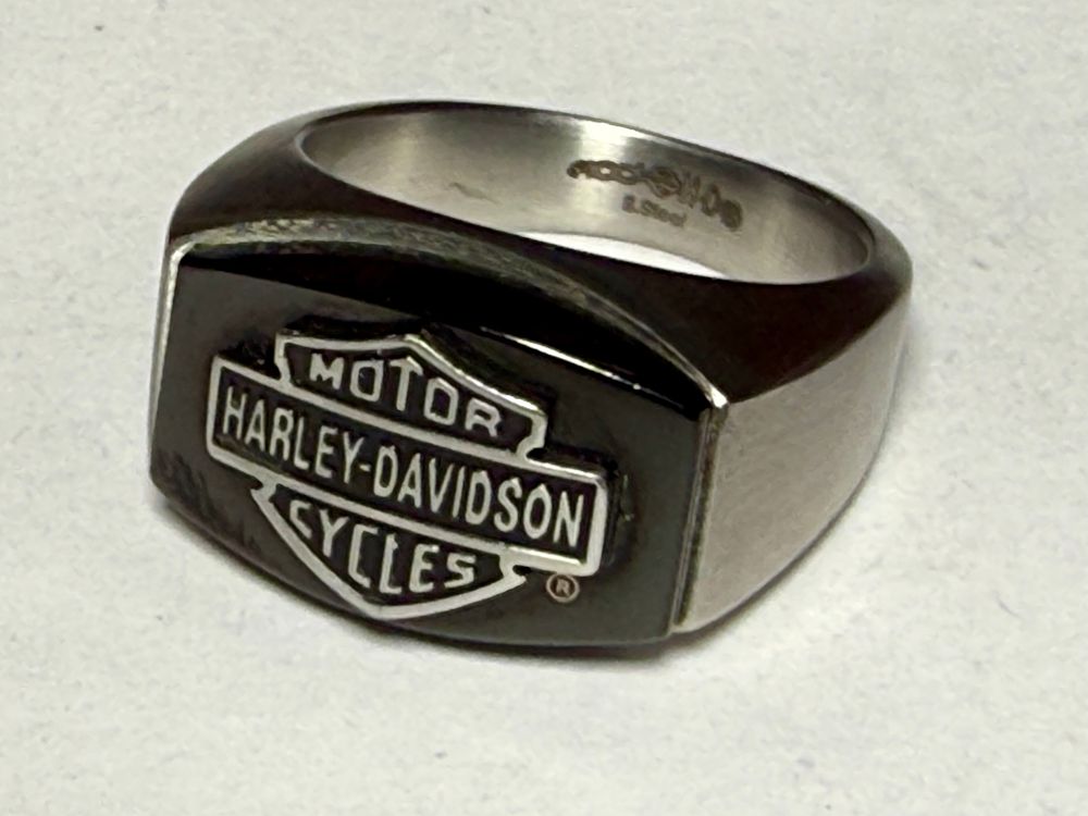 HARLEY DAVIDSON טבעת מקורית חתומה עם אבן אוניקס שחורה - S.STEEL מידה 62-10US