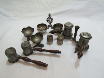 לוט 6 כלי כסף ועץ שונים