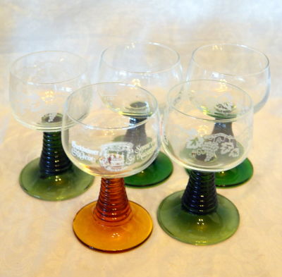 סט 5 גביעי קריסטל צבעים שונים חלקם עם חריטות גבוה 11 ס"מ