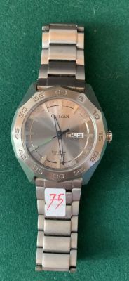 שעון יד סיטיזן CITIZEN ECO DRIVE TITANIUM QUARTZ קופסה 42 מ"מ מצב עובד