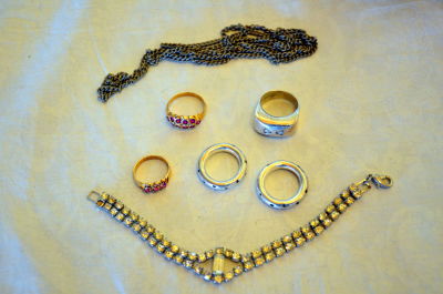 לוט תכשיטי אופנה וכסף שונים