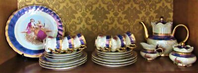 סרויס פורצלן יפני MERCURY JAPAN ל 6 סועדים וצלחת הגשה קוטר 26 ס"מ - 
6 צלחות קוטר 19 ס"מ - 6 