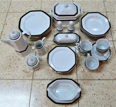 סרויס פורצלן לאוכל קפה ל 6 סועדים מלא כולל : 6 צלחות עיקרי 26 ס"מ - 6 צלחות למרק 23.5 ס"מ - 6 