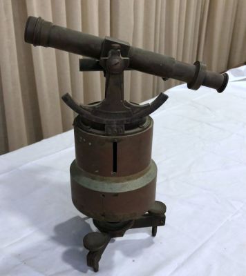 מכשיר ניווט ימי עתיק ברונזה עם מצפן וטלסקופ קטן גובה 27 ס''מ