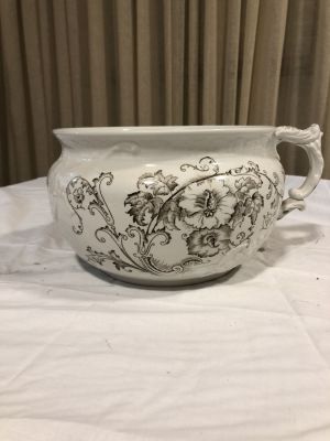 כלי פורצלן אנגלי עתיק W&amp;E.CORN גובה 15 ס''מ קוטר 22 ס''מ