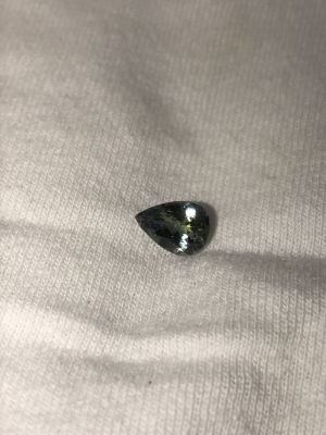 אבן חן טנזנייט כחול צהבהב ליטוש טיפה משקל 1.41 CT לא משובץ