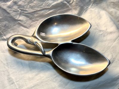 אילנה גור - כלי מפוסל חתום 20X33 ס"מ