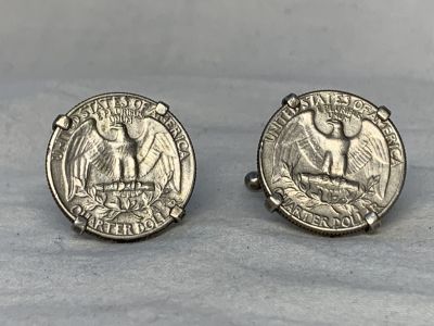 זוג חפתים כסף עם מטבעות רבע דולר