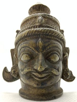 פיגורת ברונזה סיני עתיק מאה ה-19 דמות ראש של אל מהמזרח גובה 7 ס''מ קוטר פתח תחתון 3 ס''מ 
shiva 