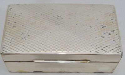 קופסת כסף 835 גרמניה ארט דקו חתומה ציפוי פנימי עץ 14X9 ס"מ משקל ברוטו כולל עץ 269 גרם