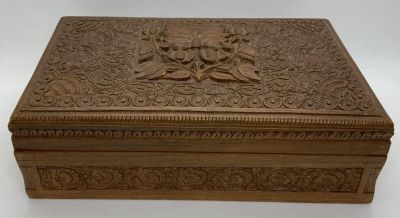 קופסאות עץ גילוף עבודת יד מעוטר פרחים גודל 20X12X6 ס׳׳מ