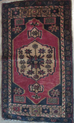 שטיח צמר עבודת יד ישן במצב טוב 90X53 ס׳׳מ