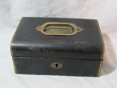 קופסת עץ עור ונחושת מדהימה 18X12X7 ס׳׳מ