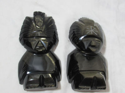 צמד פסלי אבן חן דמויות סגנון בני המאיה גודל 13X7 ס׳׳מ