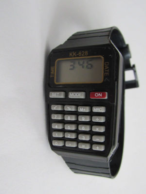 שעון מחשבון KK-628 שחור מצב עובד