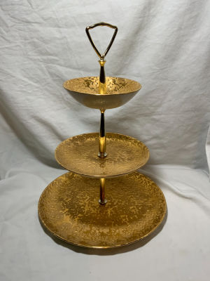 כלי הגשה 3 קומות צלחות פורצלן צבועים ביד חתום - גובה 36 ס"מ- קוטר צלחת גדולה 26 ס"מ