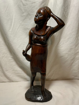 פסל עץ אפריקאי גילוף עבודת יד דמות אישה גובה 38 ס''מ