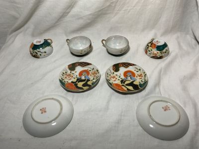 סט לקפה 4 כוסות וצלחות יפני עתיק סצומה פורצלן דק במיוחד חתום