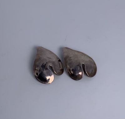 עגילי כסף 925 גודל: 4X3 ס''מ כל עגיל משקל: 9 גרם