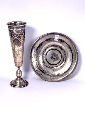 גביע וצלחת כסף 84 פולין עתיקים חתומים - 133 גרם- גביע 15,5 ס"מ גובה - צלחת 12,5 ס"מ קוטר