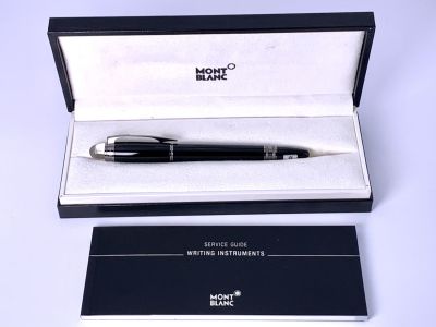 עט נובע STAR WALKER - MONT BLANC שחור עם עיטורי בגוון מתכת ציפורן זהב 14 קרט מצב חדש עם קופסה 