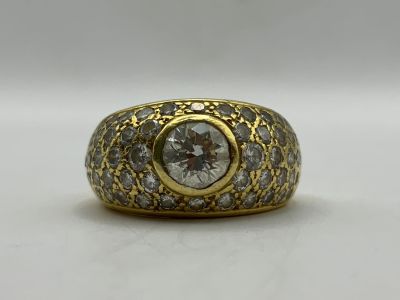 טבעת זהב צהוב 14K, משובצת ביהלום מרכזי 0.75CT ניקיון SI2 צבע G ועוד 46 יהלומים במשקל כ- 1CT - 