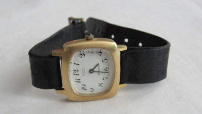 שעון יד LIDHER זהב 18 קרט מכני שווצרי עם 17 רובינים –קופסה 26X19 מ"מ