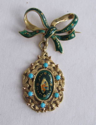 סיכה טבעת זהב אוסטרית עם תליון זהב 18 קרט איטלקי חתום עם עבודת אמייל מעולה וטורקיזים 11.7 גרם – 