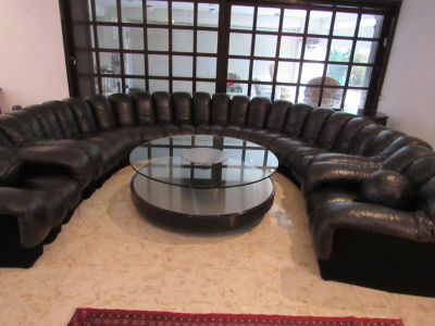 מערכת ישיבה סלונית עור ובד מודולרי ניתן לפירוק של היצרן DESEDE שוויצרי ידוע דגם 
DS-600 תת דגם 