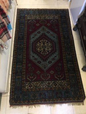 שטיח עבודת יד מידות: 1.19X1.96 מטר