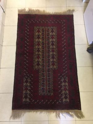 שטיח עבודת יד מידות: 0.82X1.47 מטר