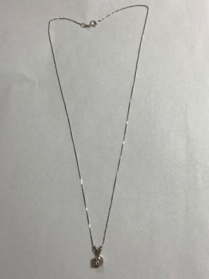שרשרת ותליון זהב 14K לבן משובץ יהלום בודד בגודל כ0.55 CT משקל 1.6 גרם
