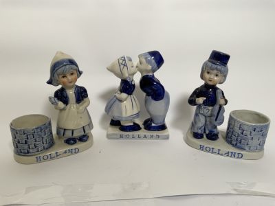 לוט 3 פיסלי פורצלן הולנדי חתומים גובה 13 ס"מ