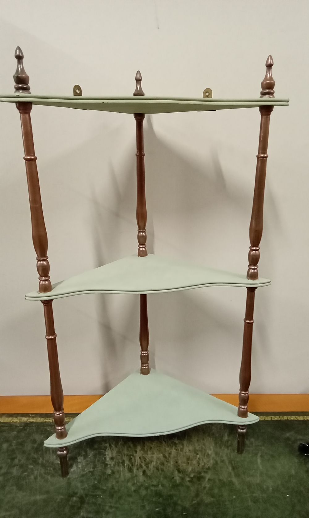 Lot 5: 3 tier corner shelf